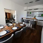 Ξενοδοχείο Austria & Bosna